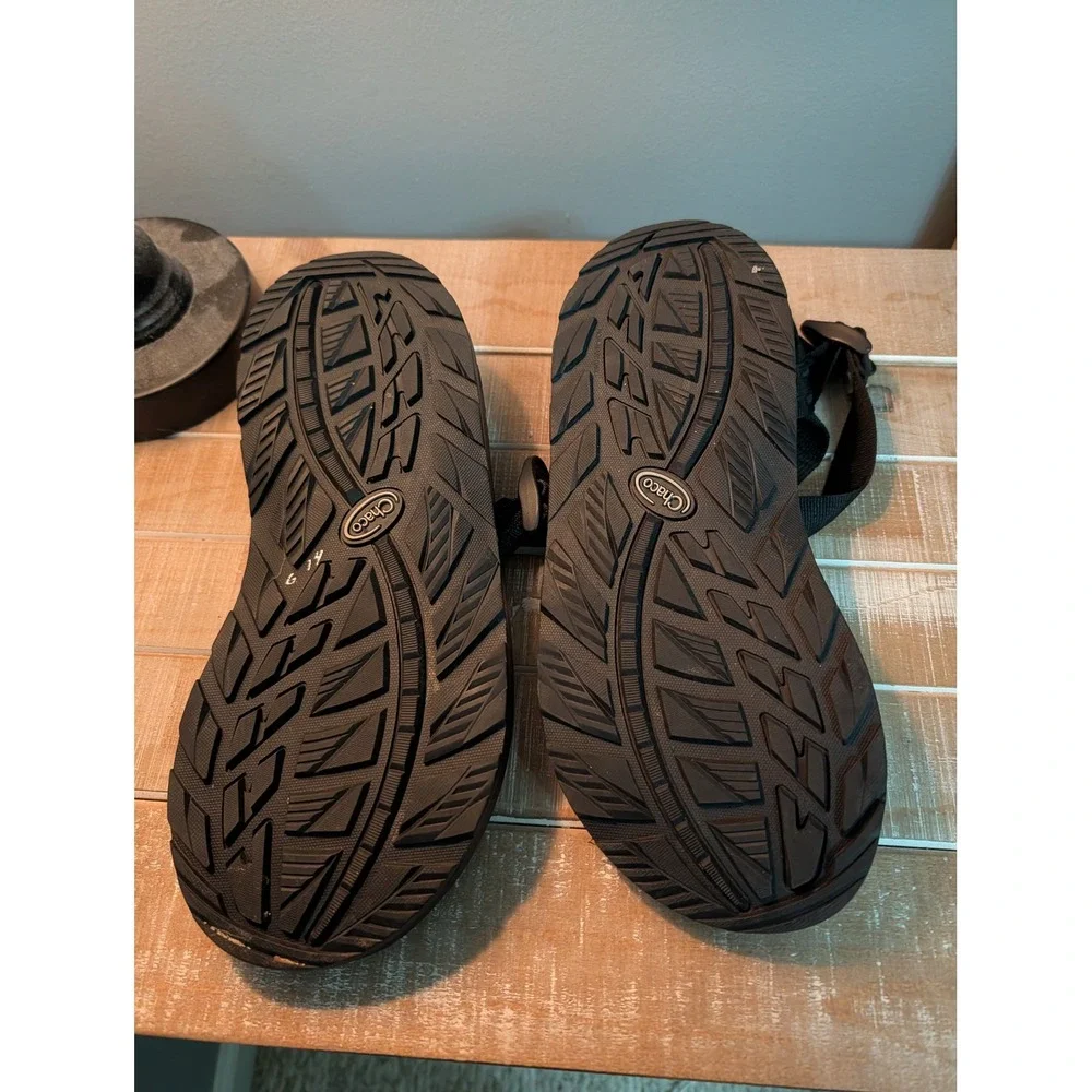 Chaco Z1 Classic Mens Sandals Black Athletic Hiking Water Shoes Size M11